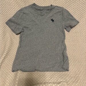 Abercrombie Kids Boys size 7/8 grey